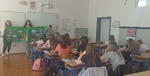 Uenice izlau o dojmovima s Erasmus-a