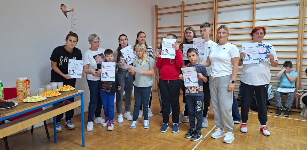zajednička fotografija s događanja - združena odbojka