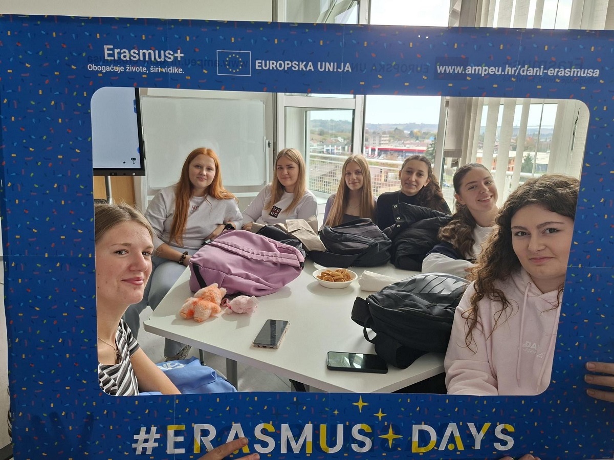 Erasmus 11